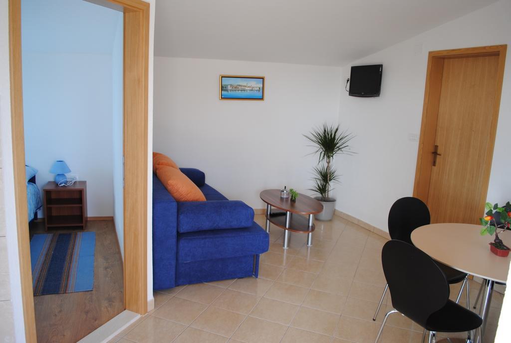 Kairos - Bili 9 Apartment