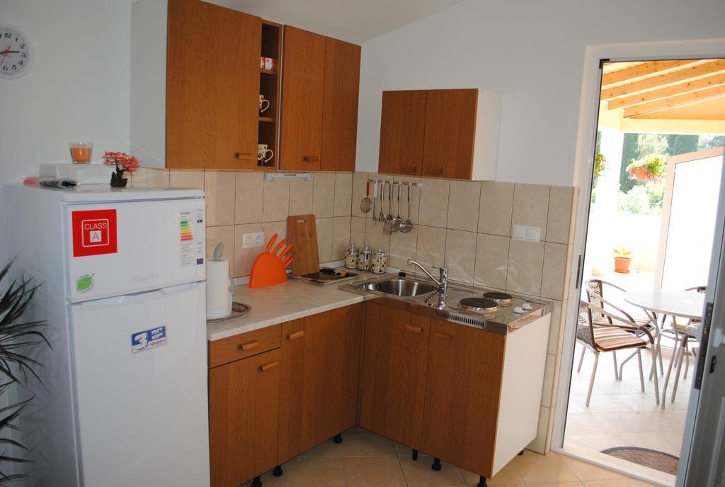 Apartment Kairos - Bili 9