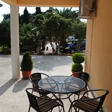 Apartments Kairos - Bili 9 Kaštela Extérieur photo