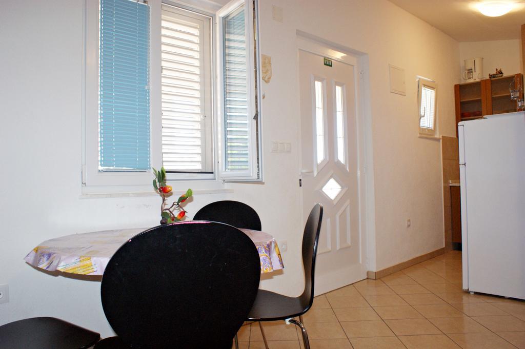 Apartamento Kairos - Bili 9 *